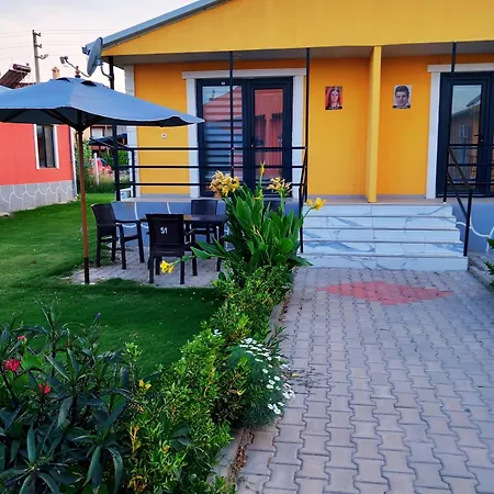 Apartahotel Happy Life Ürkmez