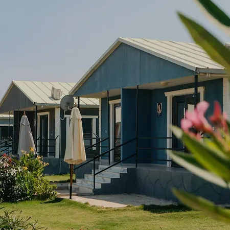 Happy Life Apartahotel